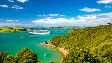 Easter New Zealand Coastal Voyage